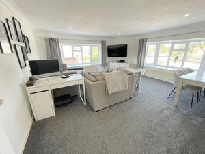 Lower Park Road- click for photo gallery